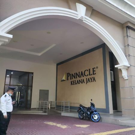 Pinnacle Kelana Jaya 八打灵再也 外观 照片